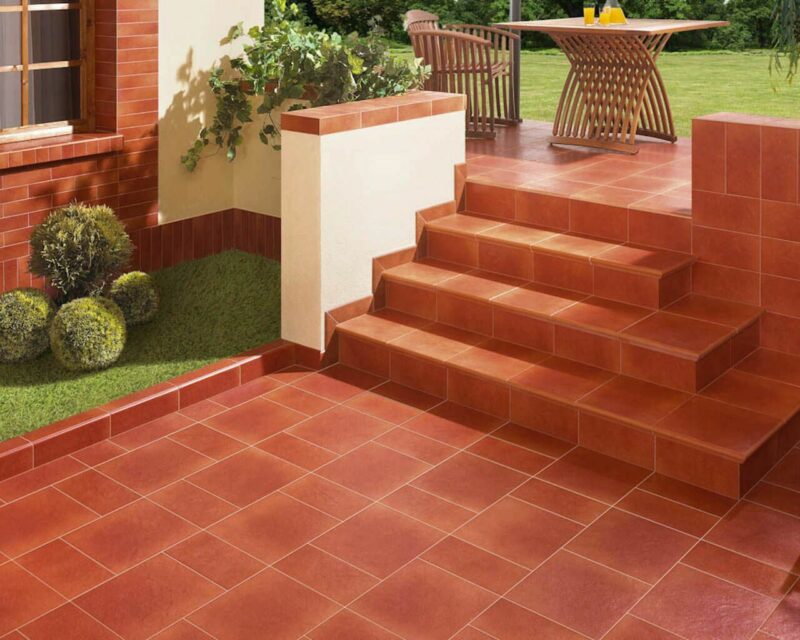 2705630-02c56 Сходинка з капіносом пряма 6118 Taurus Brown 300x330x11 Paradyz