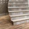 GREY SQUARE STAIR TREAD 120х31.7 (сходинка)